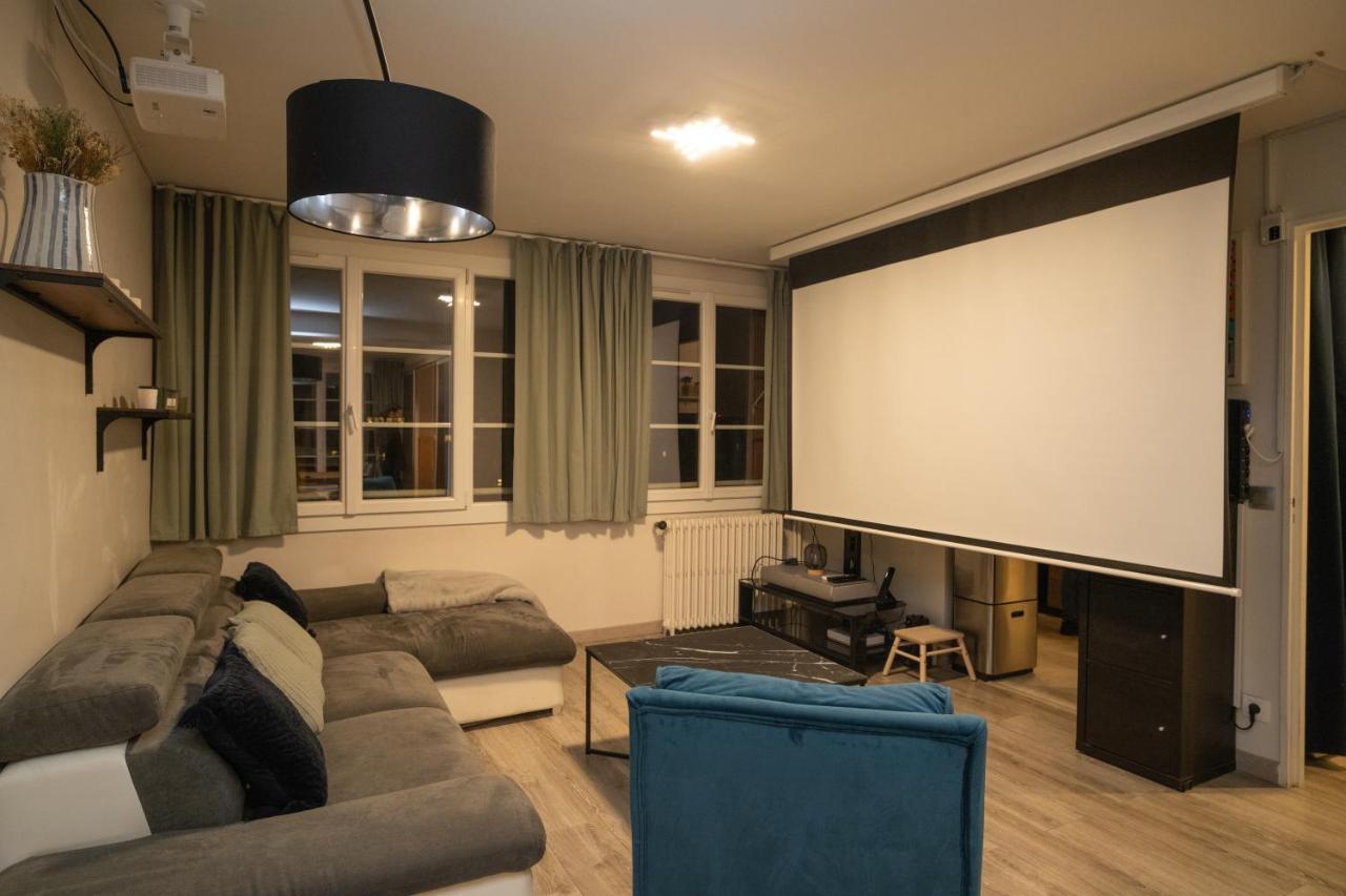 Joli T2 Proche Du Metro Avec Vue Tour Eiffel Appartement Issy-les-Moulineaux Buitenkant foto