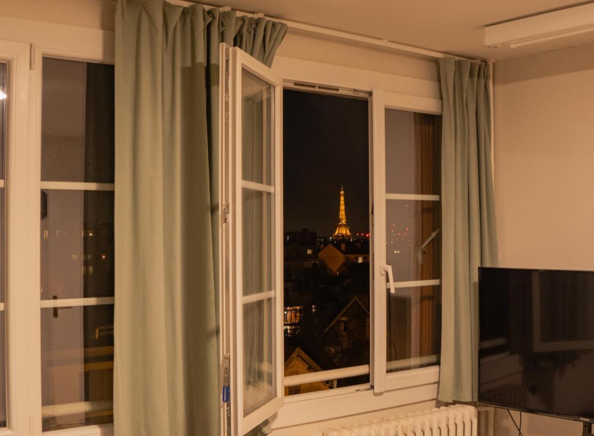 Joli T2 Proche Du Metro Avec Vue Tour Eiffel Appartement Issy-les-Moulineaux Buitenkant foto