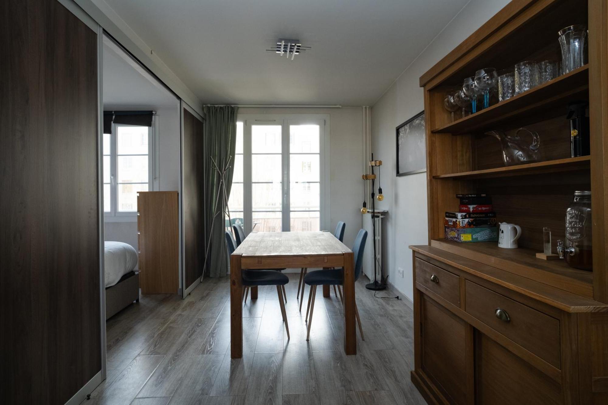 Joli T2 Proche Du Metro Avec Vue Tour Eiffel Appartement Issy-les-Moulineaux Buitenkant foto